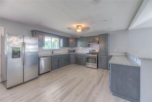 134 Deer Run Road, Trinity, TX 75862