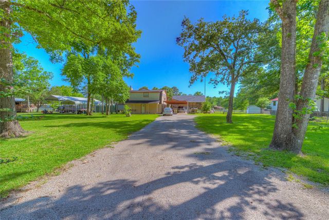 134 Deer Run Road, Trinity, TX 75862