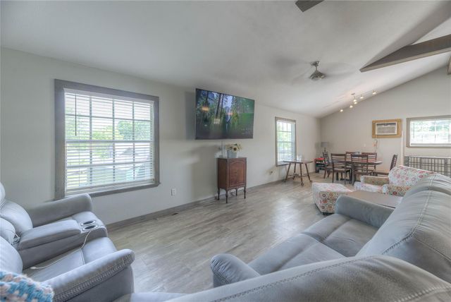 134 Deer Run Road, Trinity, TX 75862