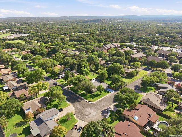 202 Azalea Trl, Boerne, TX 78006
