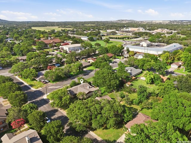 202 Azalea Trl, Boerne, TX 78006