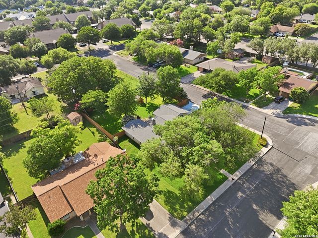202 Azalea Trl, Boerne, TX 78006