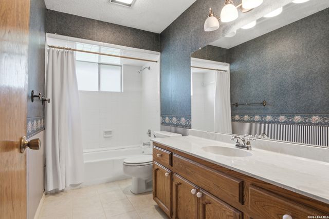 202 Azalea Trl, Boerne, TX 78006