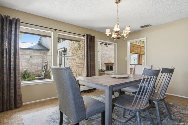 202 Azalea Trl, Boerne, TX 78006