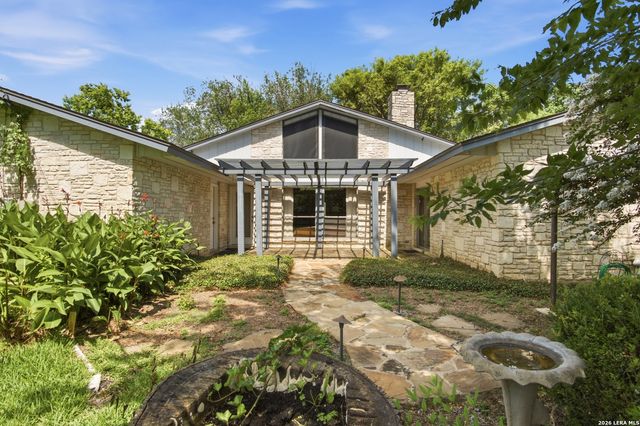 202 Azalea Trl, Boerne, TX 78006