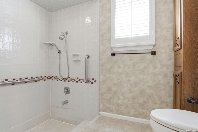202 Azalea Trl, Boerne, TX 78006