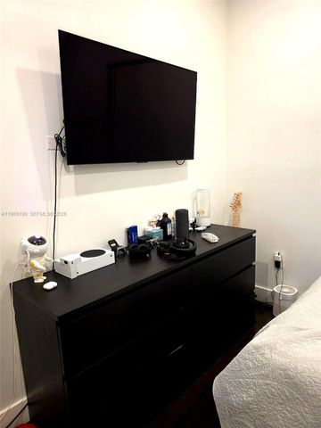 15785 NW 91st Ct, Miami Lakes, FL 33018