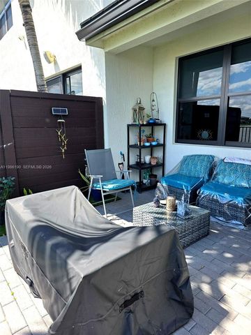 15785 NW 91st Ct, Miami Lakes, FL 33018