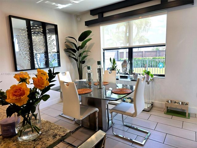 15785 NW 91st Ct, Miami Lakes, FL 33018