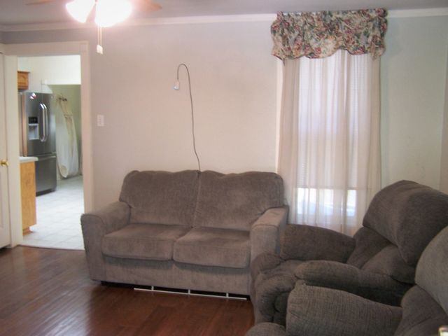 923 Nelson Street, Denison, TX 75020