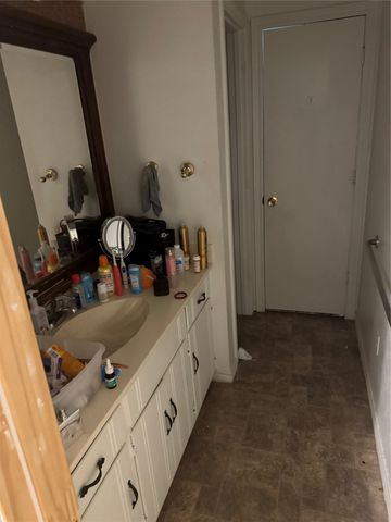 102 N Cedar Street, Celeste, TX 75423