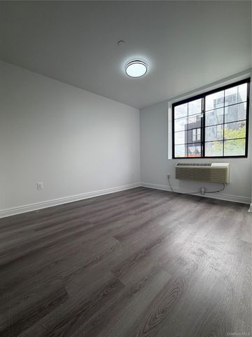 311 Saint Nicholas Avenue 3B, Ridgewood, NY 11385