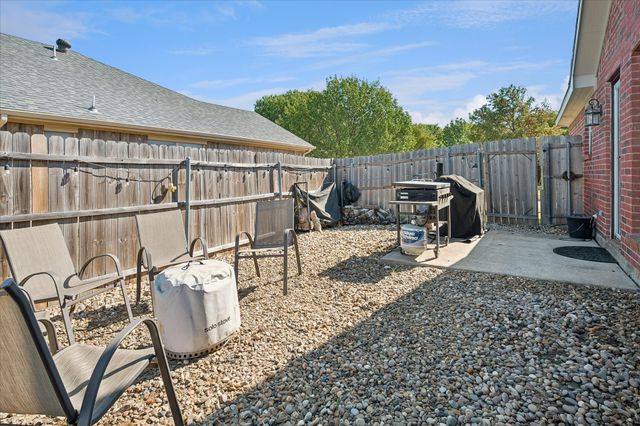 417 Pin Oak Lane, Royse City, TX 75189