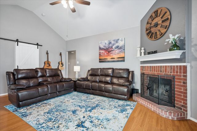 417 Pin Oak Lane, Royse City, TX 75189