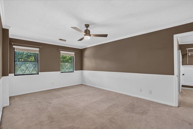 6536 Harbor View Drive, Hixson, TN 37343
