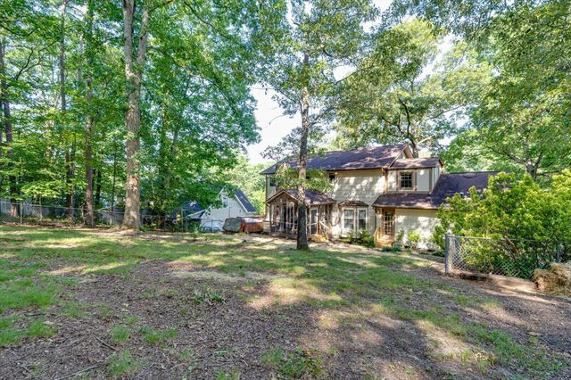 6536 Harbor View Drive, Hixson, TN 37343