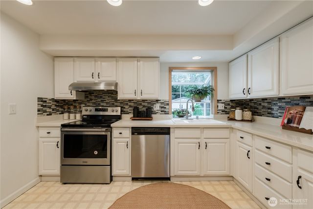 4531 153rd Place SW, Lynnwood, WA 98087