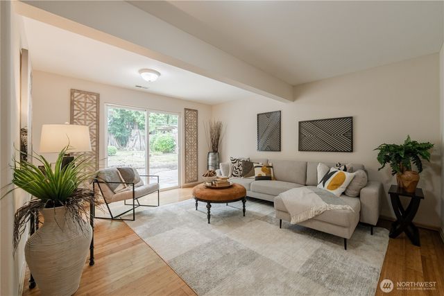 4531 153rd Place SW, Lynnwood, WA 98087