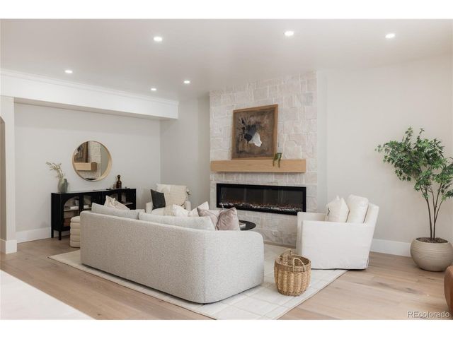 2237 4th St, Boulder, CO 80302