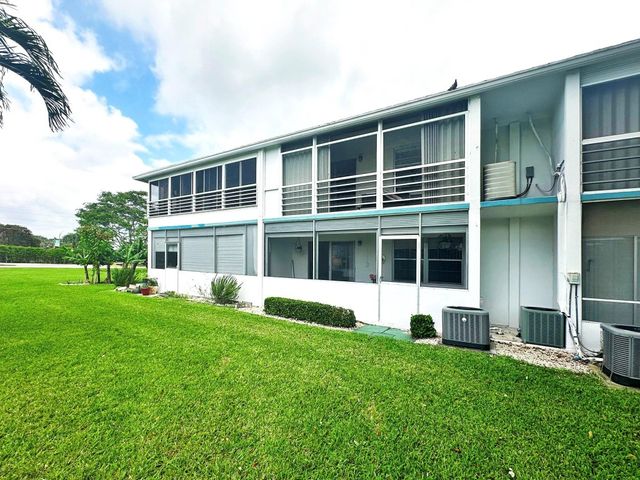519 Tilford X 519, Deerfield Beach, FL 33442