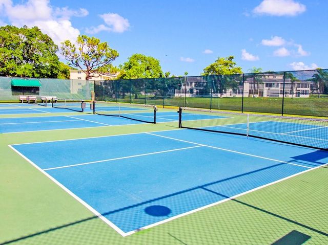 519 Tilford X 519, Deerfield Beach, FL 33442