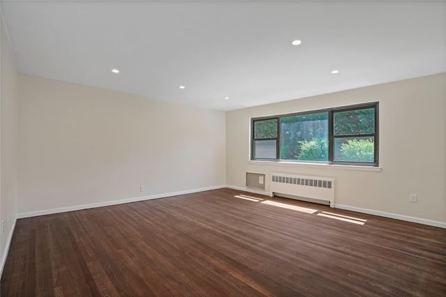 127 Beacon Hill Drive F -13, Dobbs Ferry, NY 10522