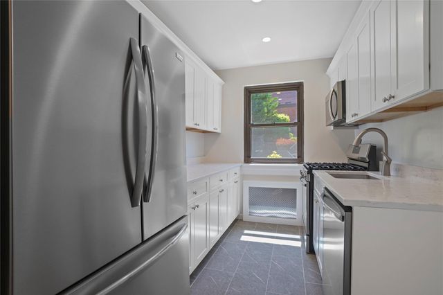 127 Beacon Hill Drive F -13, Dobbs Ferry, NY 10522