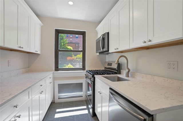 127 Beacon Hill Drive F -13, Dobbs Ferry, NY 10522