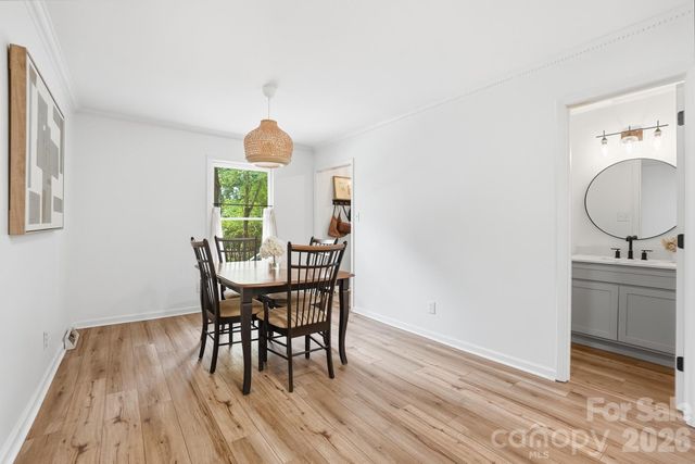 5060 Suwarrow Circle, Tega Cay, SC 29708