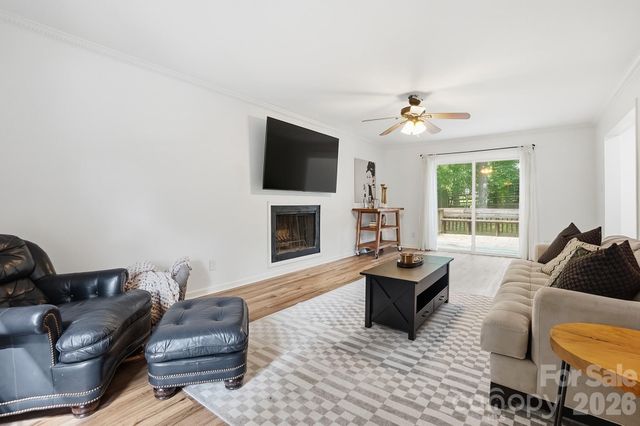 5060 Suwarrow Circle, Tega Cay, SC 29708
