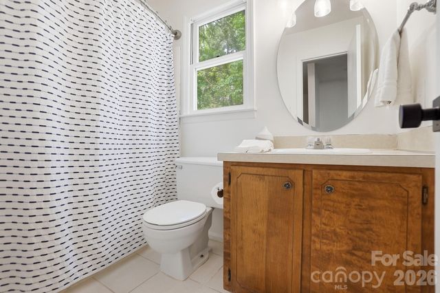 5060 Suwarrow Circle, Tega Cay, SC 29708