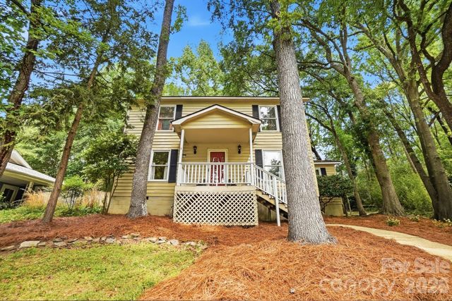 5060 Suwarrow Circle, Tega Cay, SC 29708
