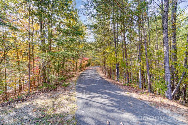5060 Suwarrow Circle, Tega Cay, SC 29708
