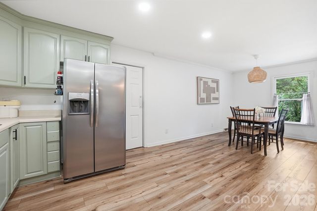 5060 Suwarrow Circle, Tega Cay, SC 29708