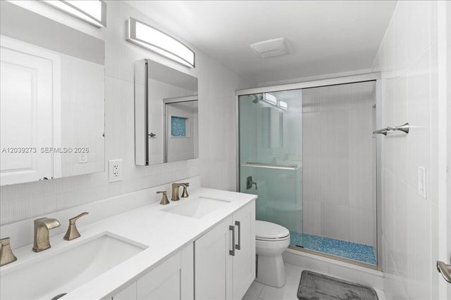 1900 S Ocean Blvd 11T, Lauderdale By The Sea, FL 33062