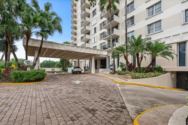 1900 S Ocean Blvd 11T, Lauderdale By The Sea, FL 33062