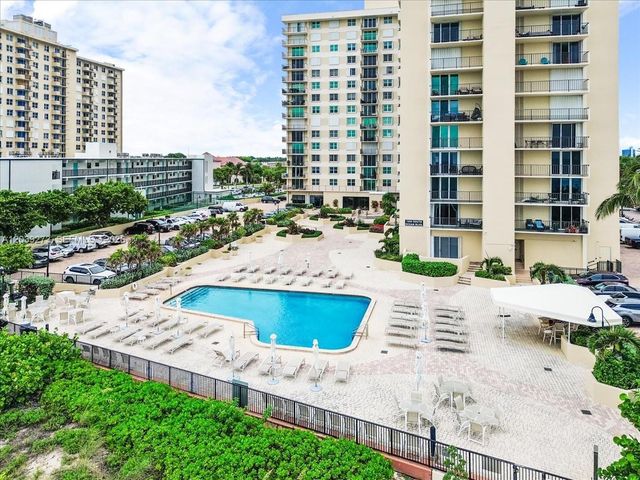 1900 S Ocean Blvd 11T, Lauderdale By The Sea, FL 33062