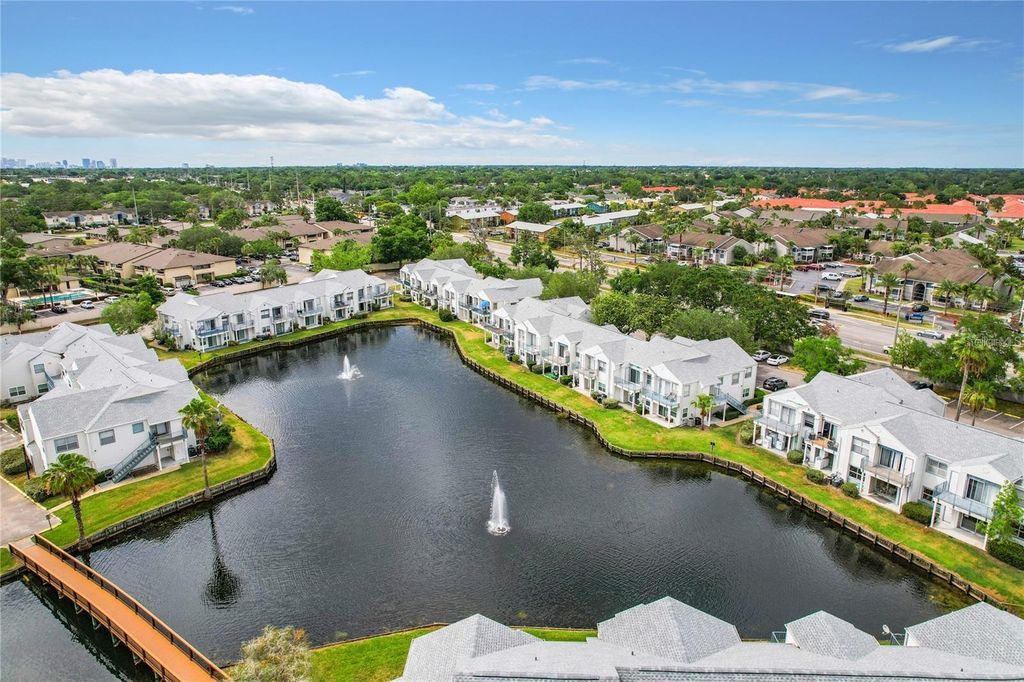 Image 16 of property listing at 2524 WOODGATE BOULEVARD 101, Orlando, FL 32822