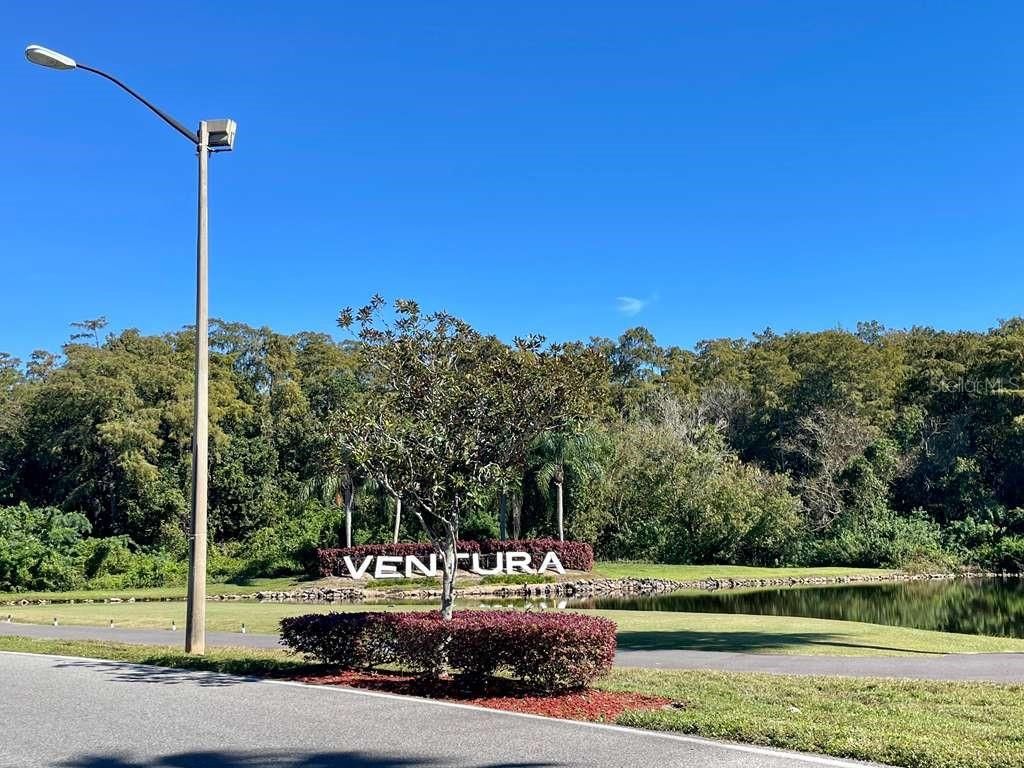 Image 46 of property listing at 2524 WOODGATE BOULEVARD 101, Orlando, FL 32822