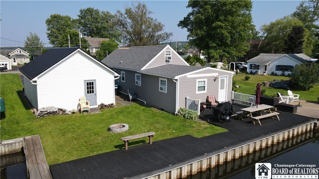 2427 Lakeside Drive, Busti, NY 14710
