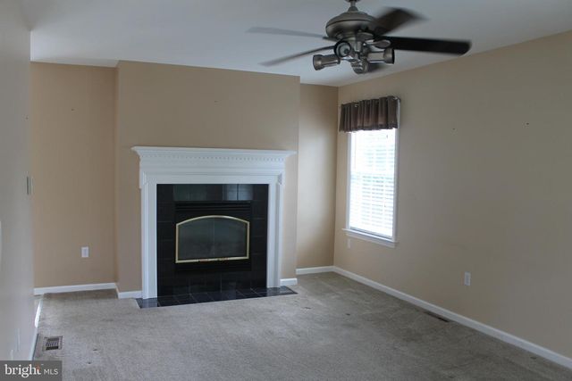 115 DOREEN DR, Hummelstown, PA 17036