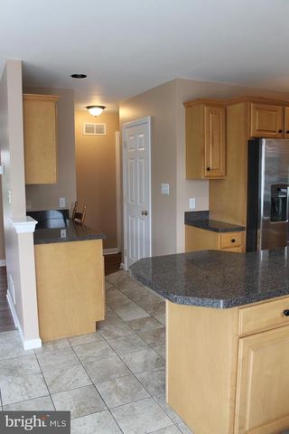 115 DOREEN DR, Hummelstown, PA 17036