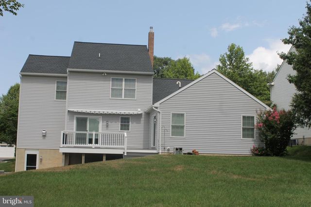 115 DOREEN DR, Hummelstown, PA 17036