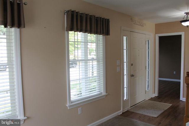 115 DOREEN DR, Hummelstown, PA 17036