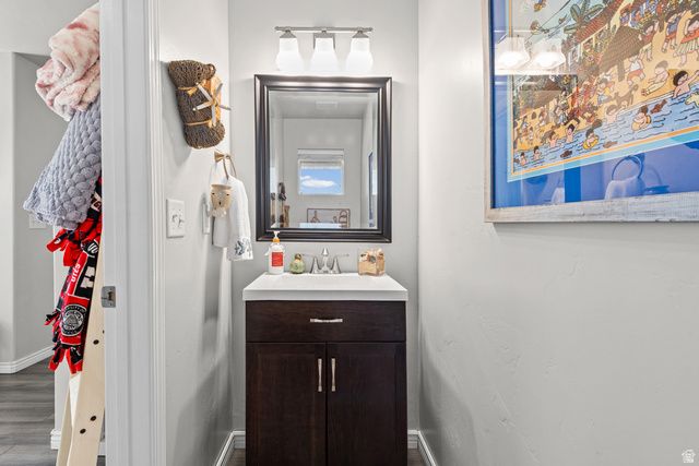 6633 W YELLOW POPPY DR, West Jordan, UT 84081