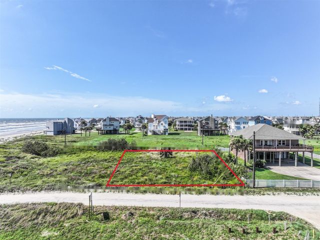 4015 11 Mile Road, Galveston, TX 77554