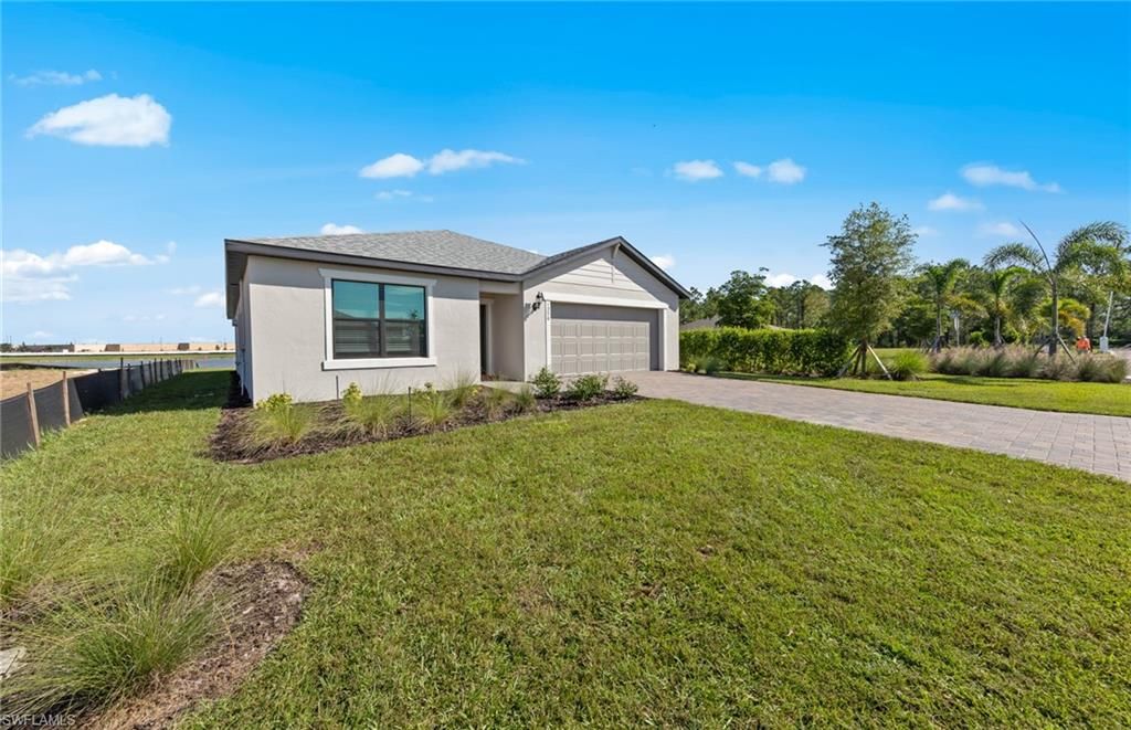 1137 Caloosa Creek DR, LABELLE, FL 33935 — exterior