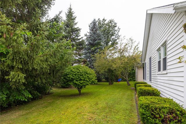 20 Olivia Circle, Greece, NY 14626