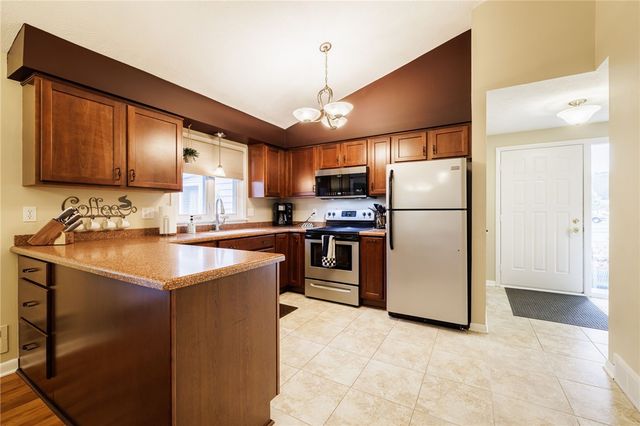 20 Olivia Circle, Greece, NY 14626