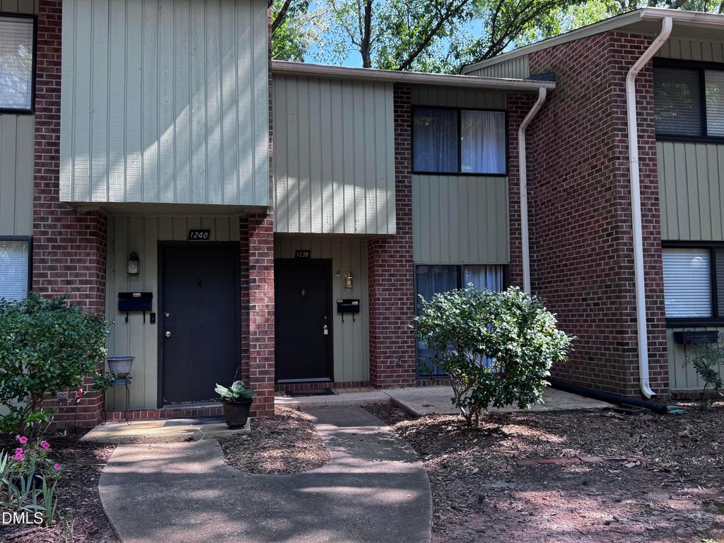 1238 Teakwood Place, Raleigh, NC 27606
